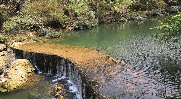 西洋江大峡谷侬人谷景区