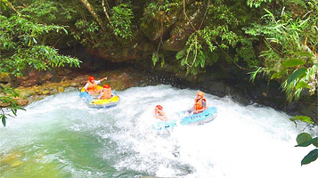 北帝山峡谷漂流