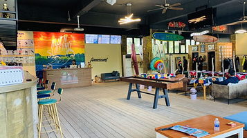 阿文冲浪俱乐部(石梅湾店)