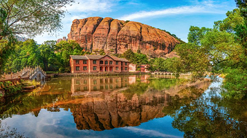 龟峰风景名胜区