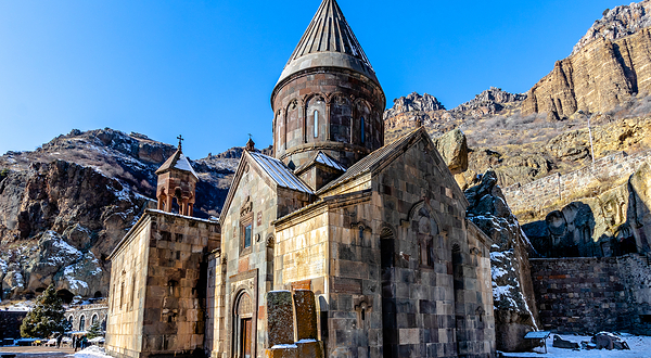 格加尔德修道院