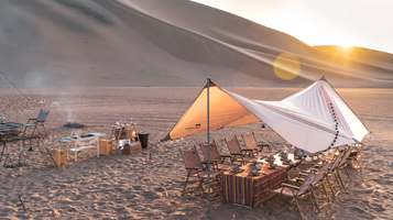 敦煌漠葛沙漠露营地