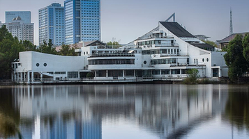 天津大学(卫津路校区)-青年湖