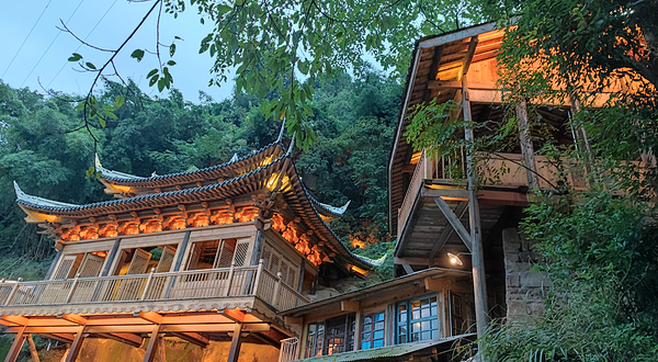 金刚碑·温泉老村