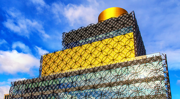 伯明翰中央图书馆