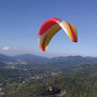 观天山滑翔伞飞行基地