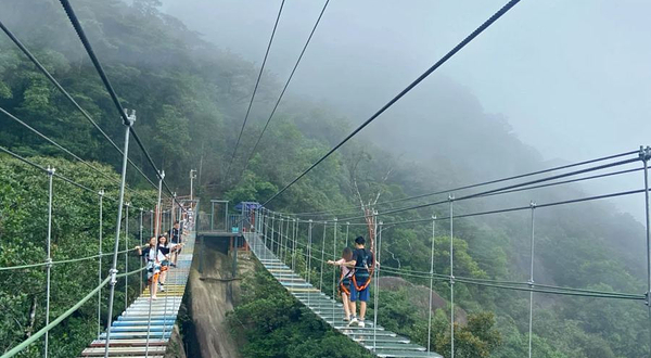 南昆山神鹰石-探险乐园