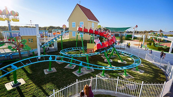 小猪佩奇主题乐园