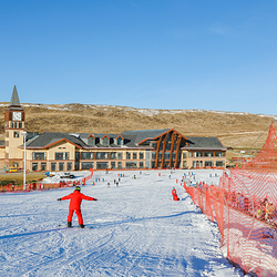 大河湾国际滑雪场