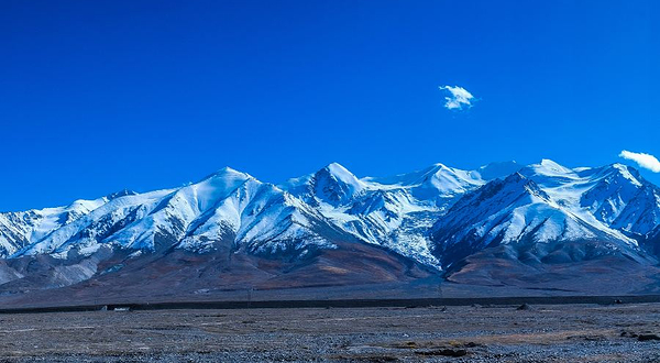 玉珠峰冰川观景点