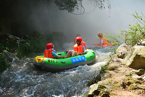 庐山西海漂流（原桃花溪漂流）