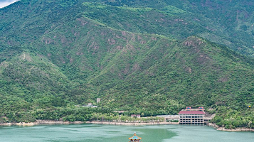 蟒山国家森林公园