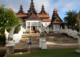 勐巴拉六国皇家植物园度假区