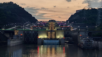 185园区-船闸观景平台