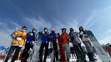 洛浦县丝路滑雪场