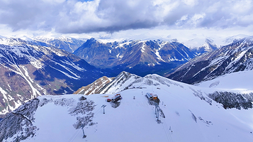 可可托海国际滑雪度假区