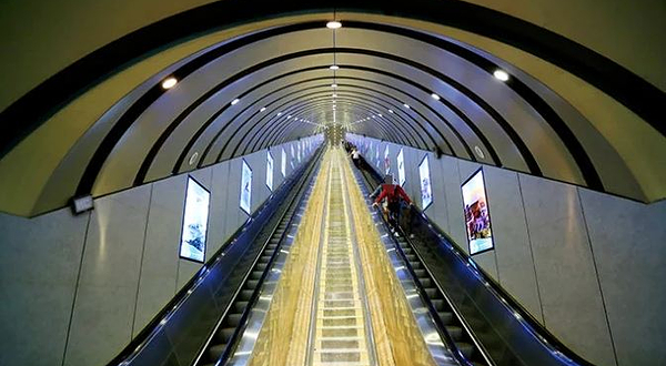 天门山国家森林公园-天门山扶梯