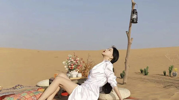 腾格里沙漠营地