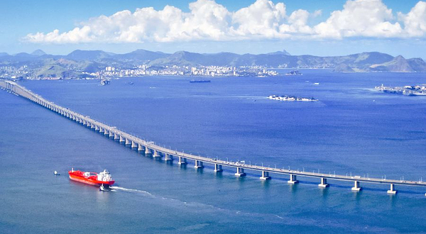 里约-尼泰罗伊大桥