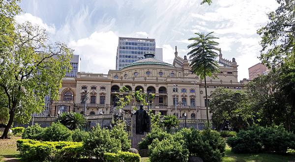 圣保罗市立剧院