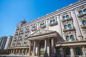 哈药集团制药六厂