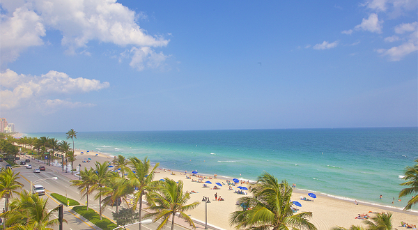 劳德代尔堡海滩