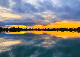 哈巴湖生态旅游区