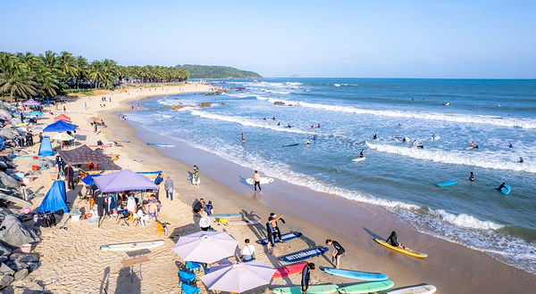 日月湾冲浪沙滩