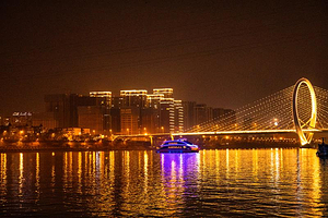 真龙号游船(东堤旅游码头)