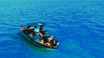 九级浪尾波冲浪俱乐部