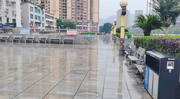 宣恩县河滨广场