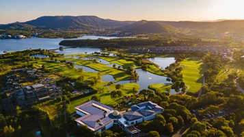 金沙湾高尔夫俱乐部