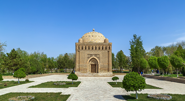 伊斯马尔萨马尼陵墓