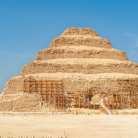 撒拉卡阶梯金字塔