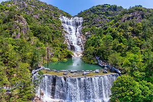 天台山大瀑布