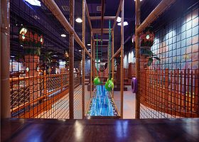 愤怒的小鸟探索世界