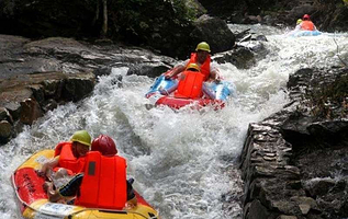 水竹湾降龙关漂流