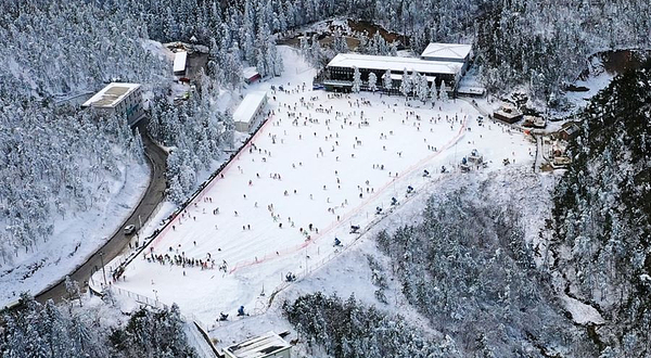 商量岗滑雪场