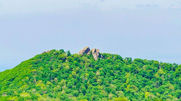 三块石国家森林公园