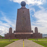 厄瓜多尔赤道纪念碑