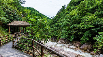 白马大峡谷景区