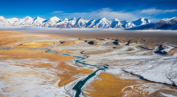 木吉湿地泥火山群