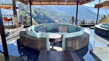 腾冲暻阁半山温泉