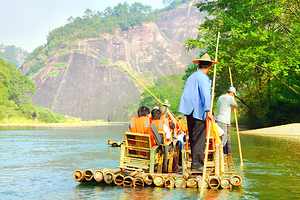 栾川重渡沟大峡谷漂流