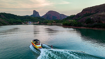 龟峰欢乐水世界