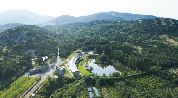 驻龙山