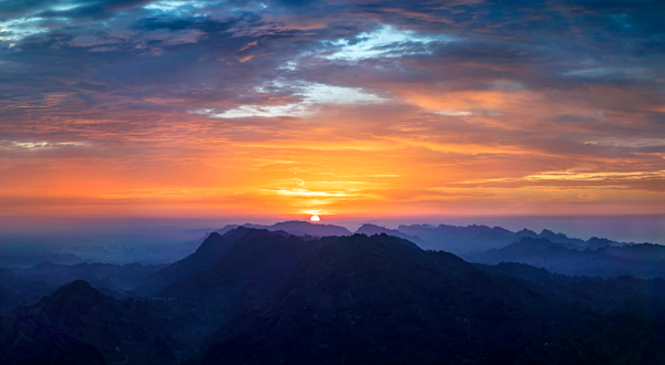 老峨山