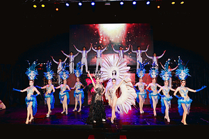 清迈暹罗龙人妖秀