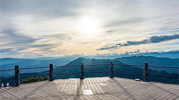 南丹县巴平湿地森林康养旅游景区