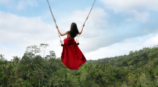 巴厘岛Picheaven大秋千